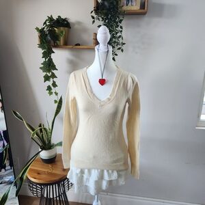 Banana Republic Merino Wool Off-White V-Neck Sweater